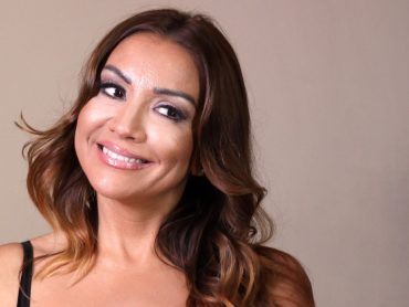 Се сеќавате ли на обидите на Лила Филиповска да стане пејачка – дует со Александар Блажевски и уште 4 песни(видео)