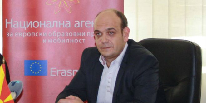 ЕРАСМУС+ и можностите за младите во замјата. Интервју со М-р Дарко Димитров